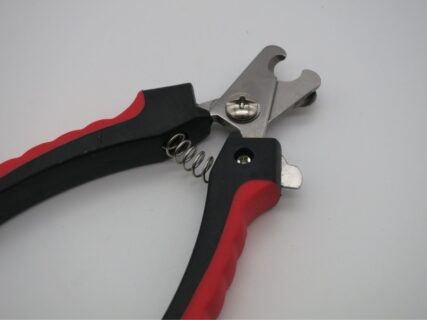 使い慣れたハサミ（ニッパー）タイプの爪切り